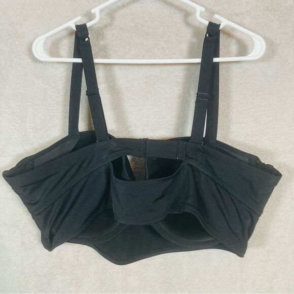 Torrid Swim Underwire Twist Front Bikini Top Lightly Lined Size 4F 4X 26 Black - Picture 5 of 10